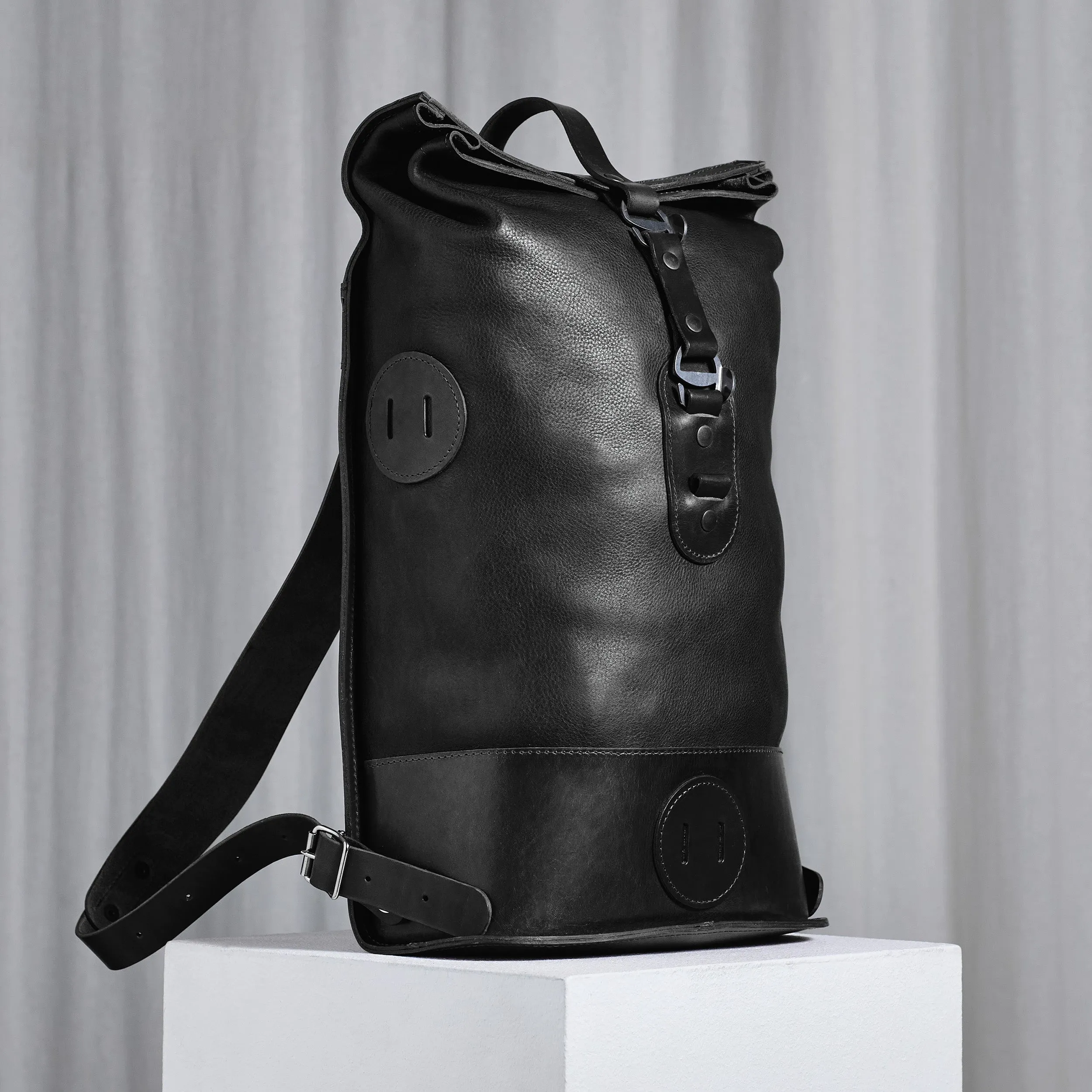 Black Small Fold Top – Leather Backpack