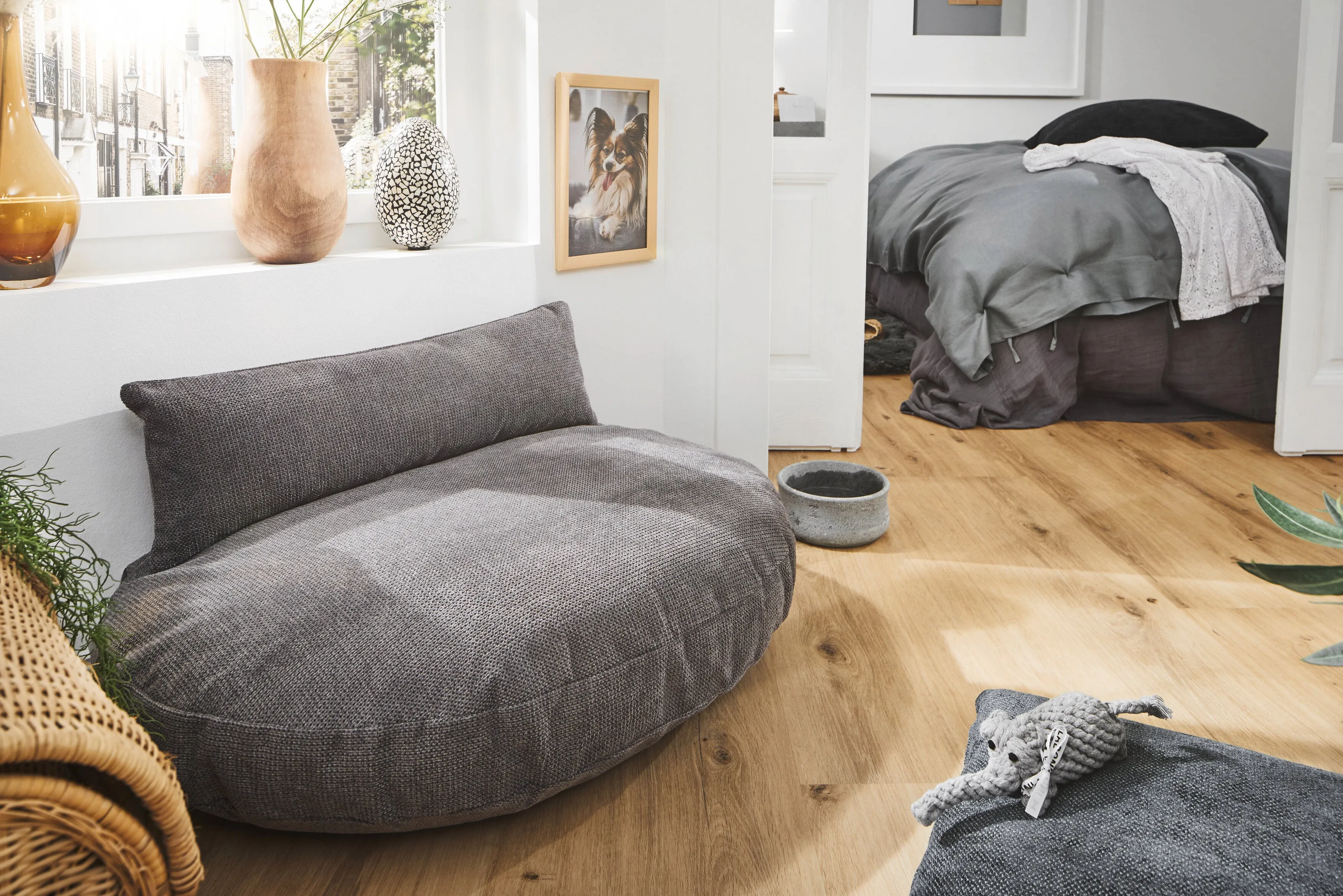 Laboni Luna Lounge Set Tudor Orthopaedic Dog Bed